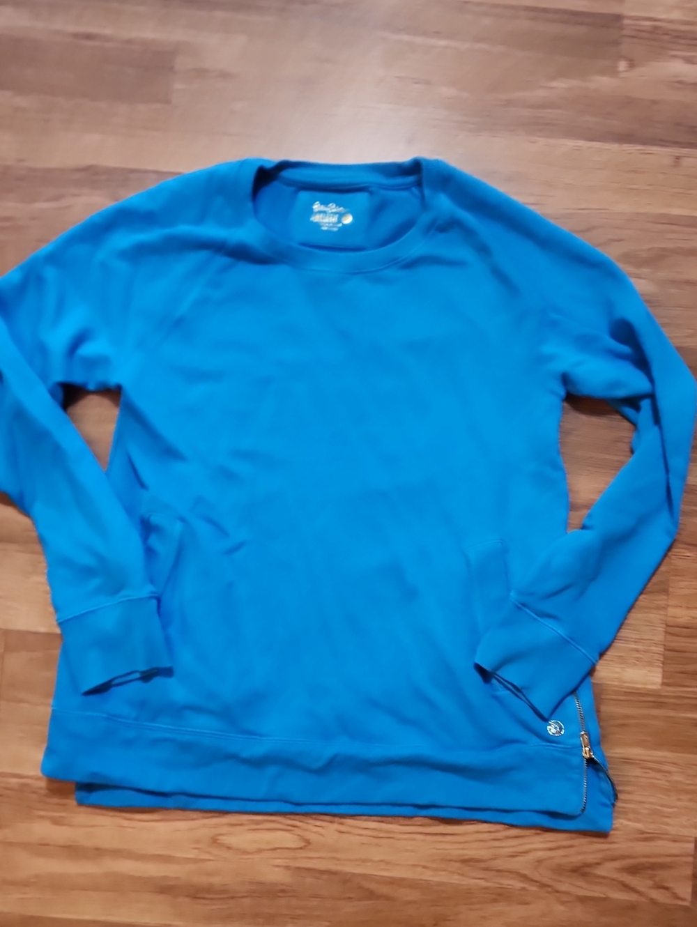 Lilly Pulitzer Luxletic Blue Crew Neck Sweatshirt Women’s Sz S Pockets Logo